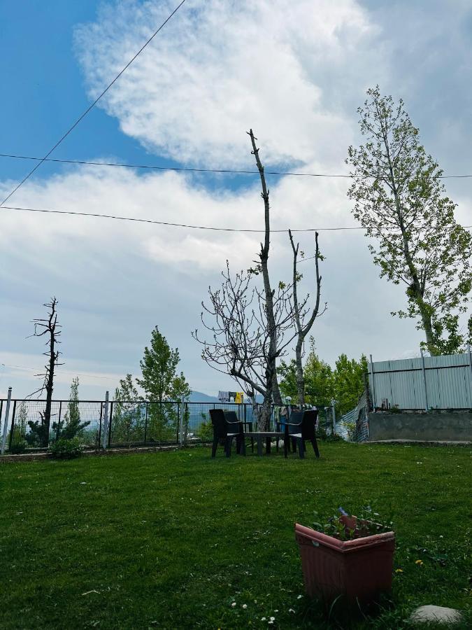 Sheen Homestay Gulmarg Exterior photo